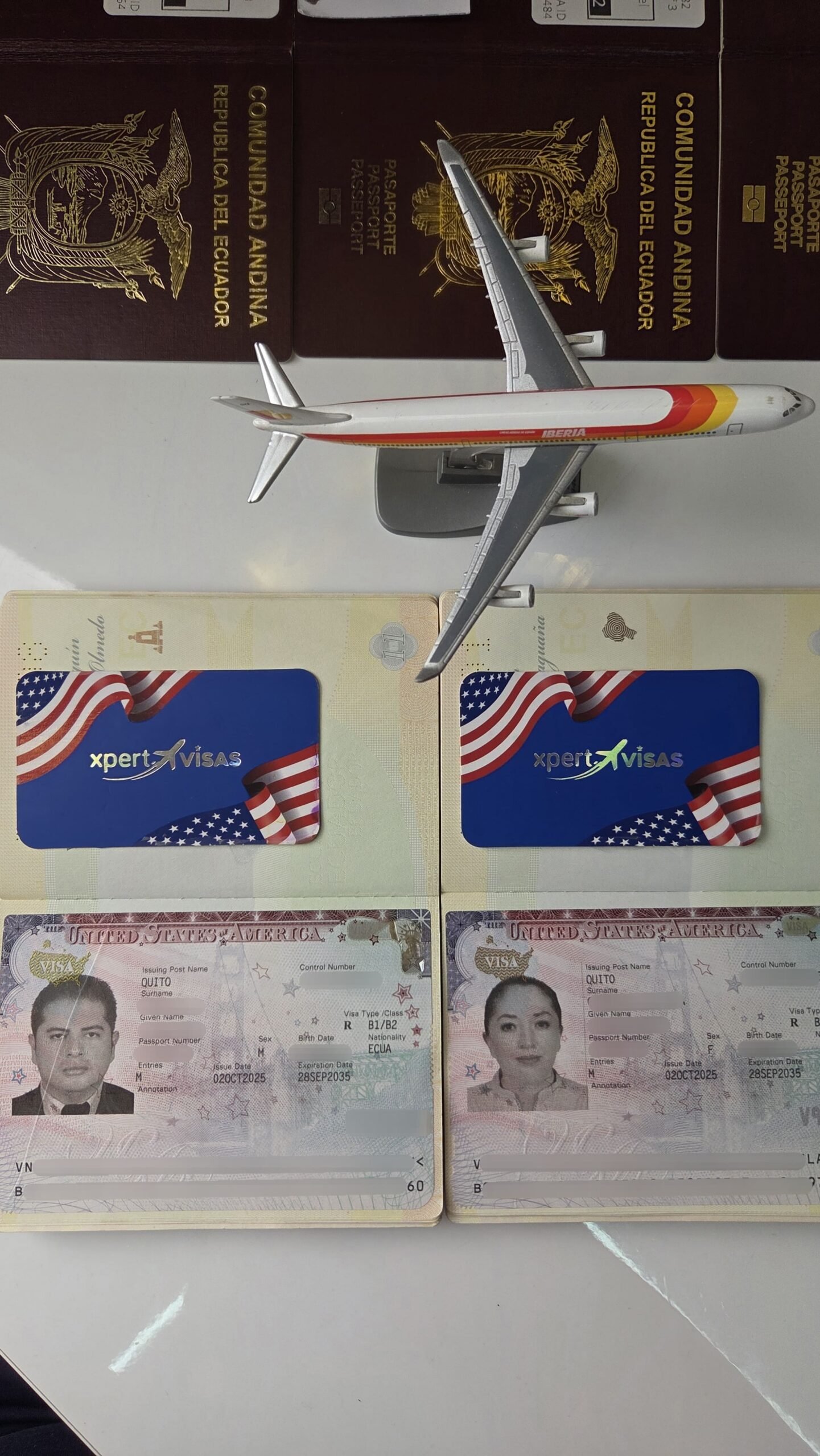 11 XPERT VISAS ECUADOR